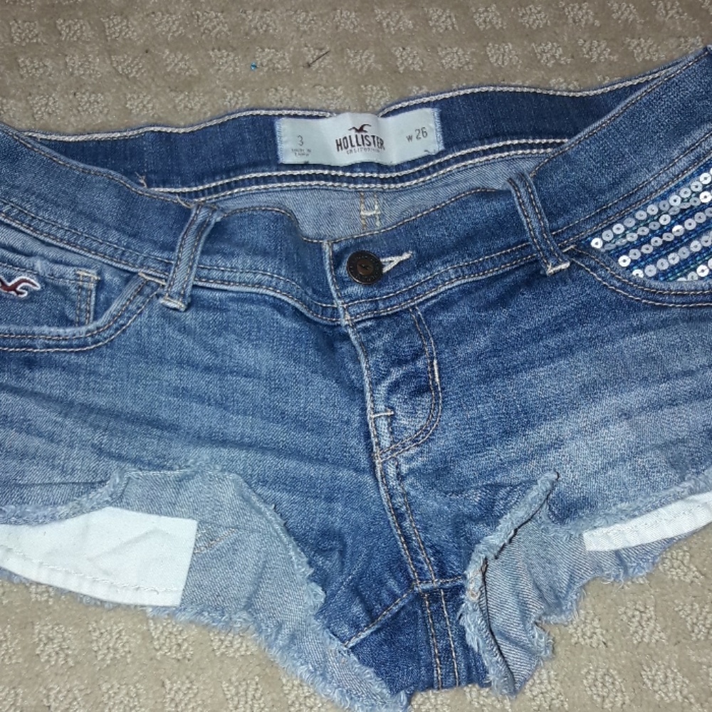 Jean shorts 💙 - Picture 2 of 4